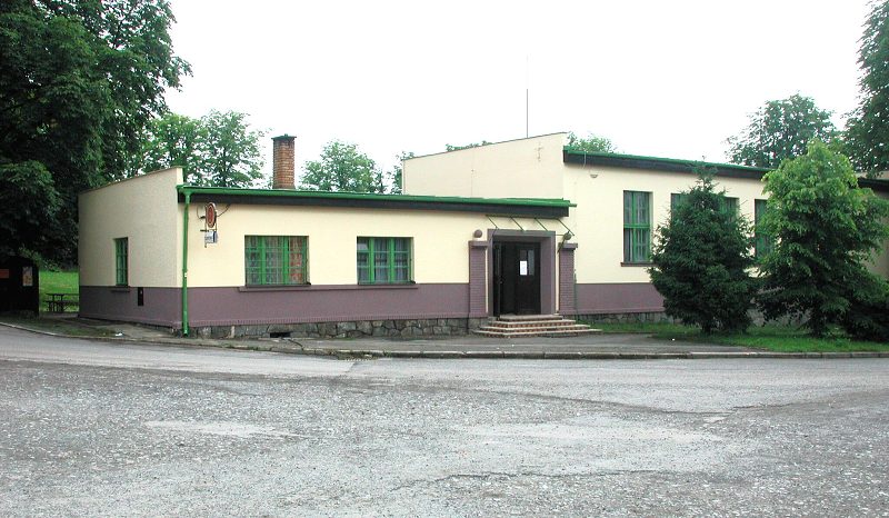 Nezvstick sokolovna - minul stolet 
