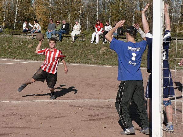 Dorostenci Nezvstice-Osek 26:6 