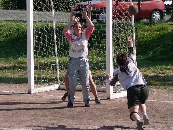 eny Nezvstice-Petice B 22:16