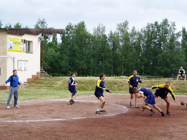 Turnaj v Nezvsticch 14. 8. 2004 