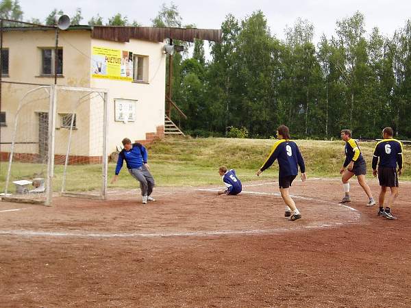 Turnaj v Nezvsticch 14. 8. 2004 