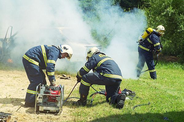 120 let SDH Nezvstice 26. 6. 2004